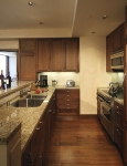 002kitchen.jpg