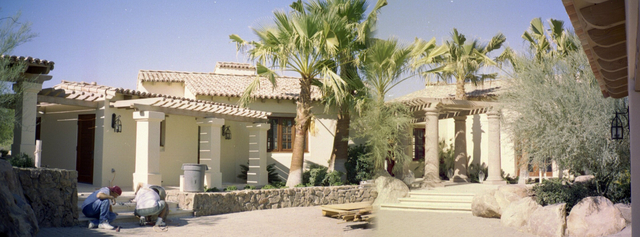 La Quinta, The Quarry, motorcourt 3.jpg